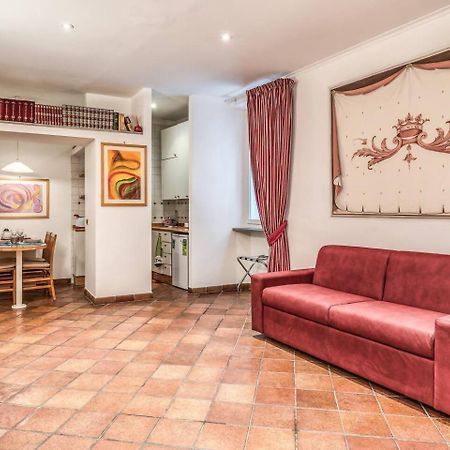 Апартаменти Cozy Flat In Trevi Fountain Рим Екстер'єр фото