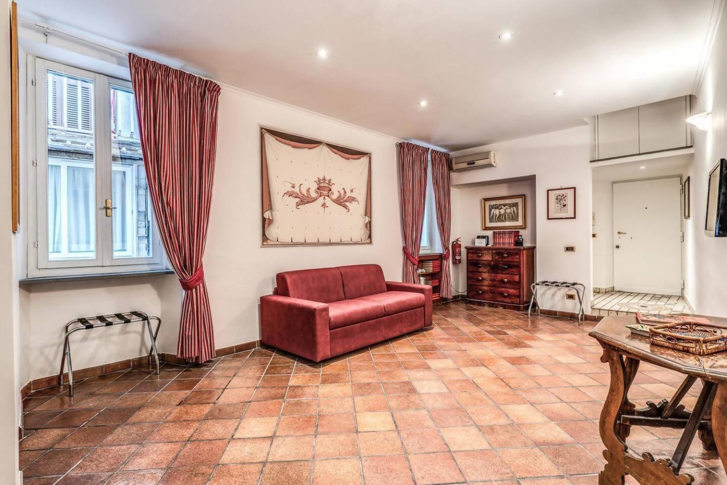 Апартаменти Cozy Flat In Trevi Fountain Рим Екстер'єр фото